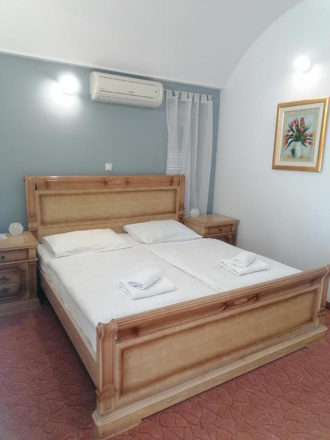Hotel Garny Pleso فيليكا غوغيتْسا المظهر الخارجي الصورة