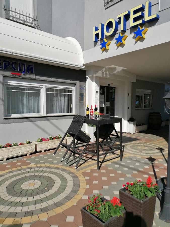 Hotel Garny Pleso فيليكا غوغيتْسا المظهر الخارجي الصورة