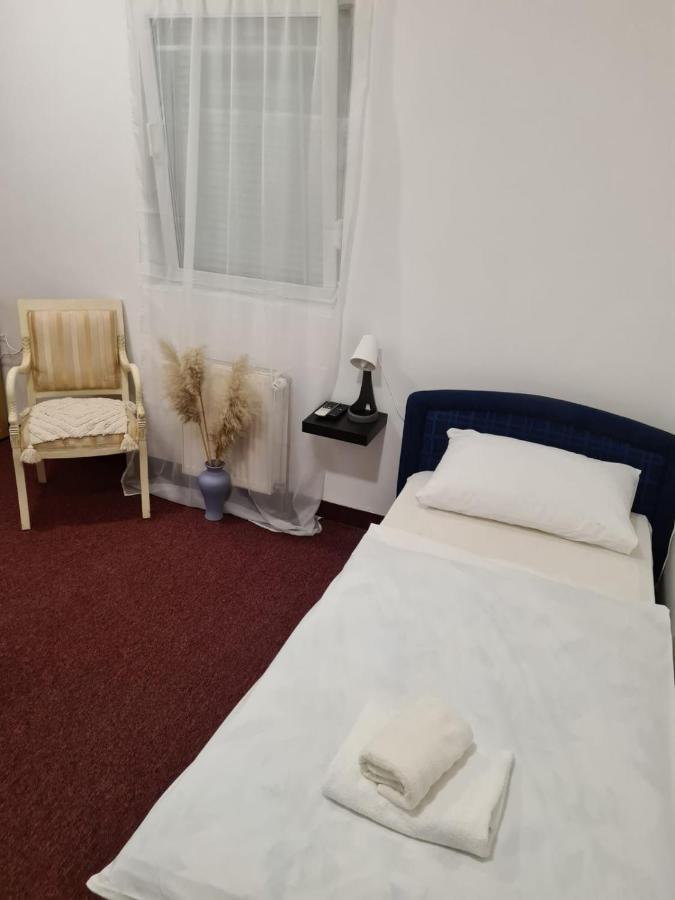 Hotel Garny Pleso فيليكا غوغيتْسا المظهر الخارجي الصورة